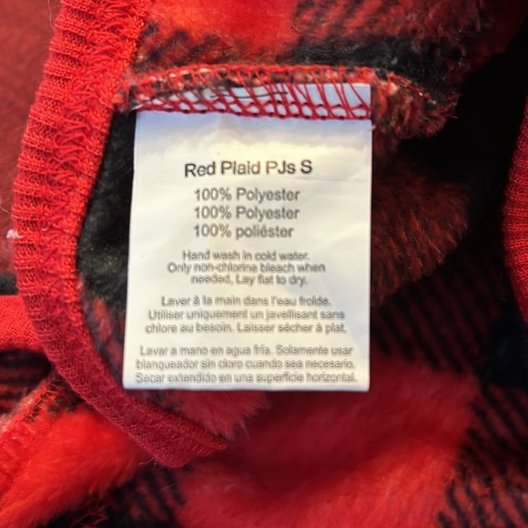 Red plaid Buffalo dog pajamas/clothing size small 7-11lbs - Picture 10 of 11
